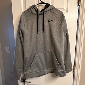 nike large dri-fit hoodie
